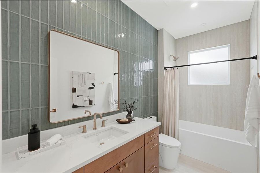 Furnished interior view inside a new home in , St. Petersburg (Image 8).