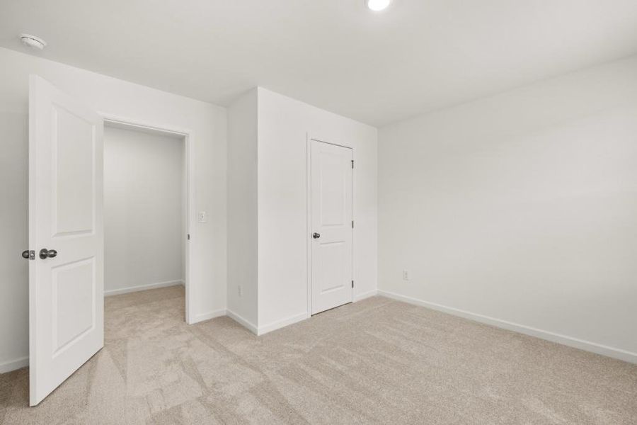 Spacious, unfurnished interior of a new home in Timber Ridge: Timber Ridge 42', Douglasville (Image 26). Spacious, unfurnished interior of a new home in Timber Ridge: Timber Ridge 42', Douglasville (Image 26).