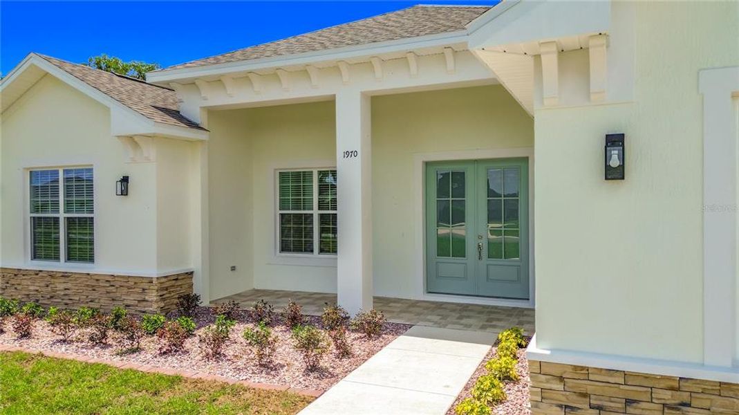 Exterior details and patio area of a home in , Ocala (Image 32). Exterior details and patio area of a home in , Ocala (Image 32).