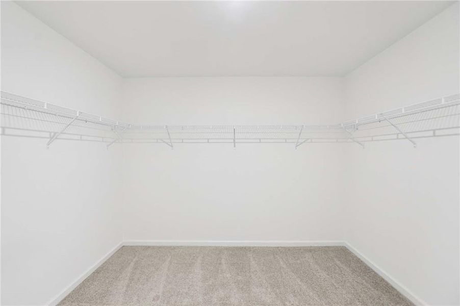 Spacious, unfurnished interior of a new home in The Pointe at Heron Bay, Locust Grove (Image 24).