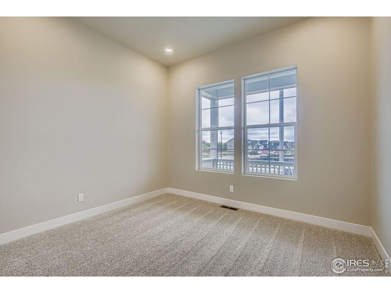 Spacious, unfurnished interior of a new home in Country Club Reserve – Fort Collins, Fort Collins (Image 16).