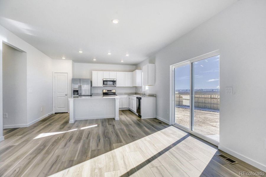 Image 15 of a home in Ledge Rock. Image 15 of a home in Ledge Rock.