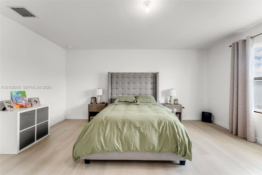 Furnished interior view inside a new home in , Homestead (Image 14).