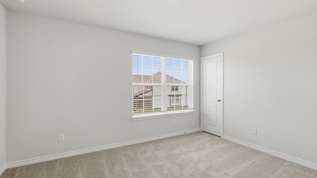 Secondary bedroom