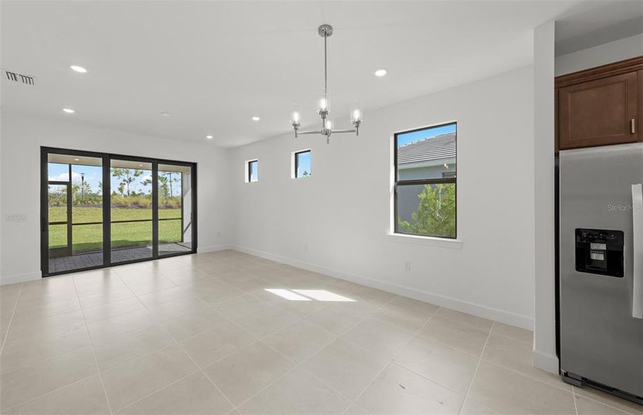 Spacious, unfurnished interior of a new home in Del Webb Catalina, Lakewood Ranch (Image 16).