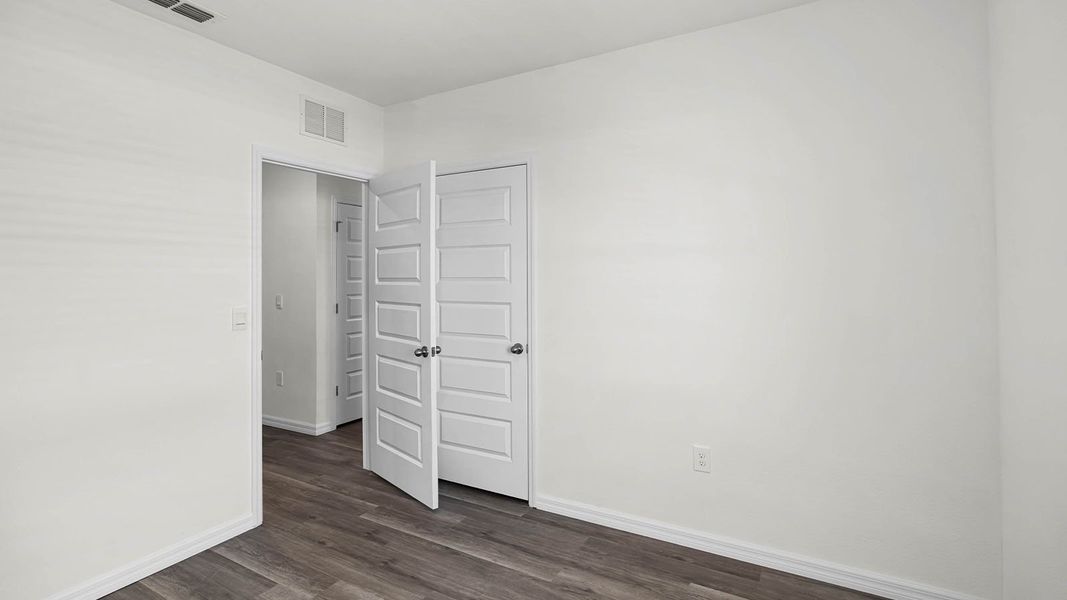 Representative furnished interior of a home built from the ASTOR by D.R. Horton in Harmony at Lake Eloise, Winter Haven (Image 8).