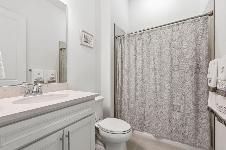 13-web-or-mls-10550_Northbrook_Cir_014