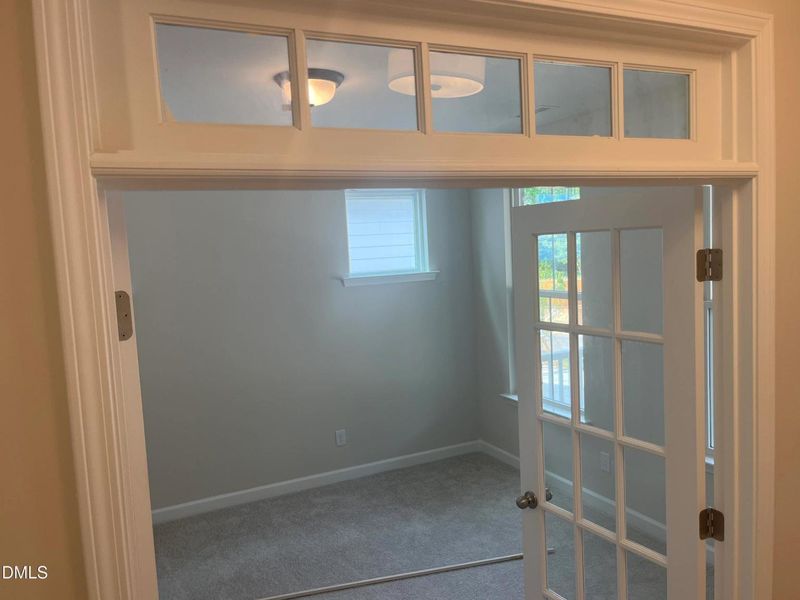 Image 21 of a home in Sage on North Main.