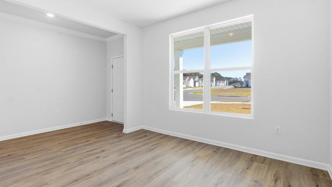 Spacious, unfurnished interior of a new home in Misting Springs, Crawfordville (Image 22).