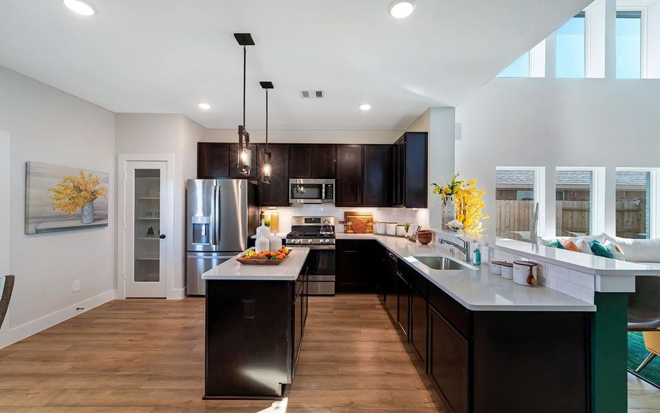 Furnished interior view inside a new home in Grande Estates, Bertram (Image 11).