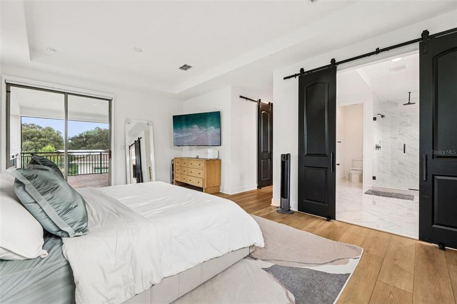 Furnished interior view inside a new home in , St. Cloud (Image 27).