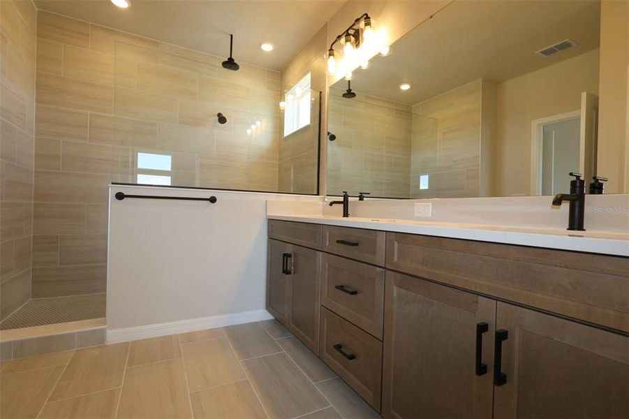 Furnished interior view inside a new home in Weslyn Park in Sunbridge 34', St. Cloud (Image 3).