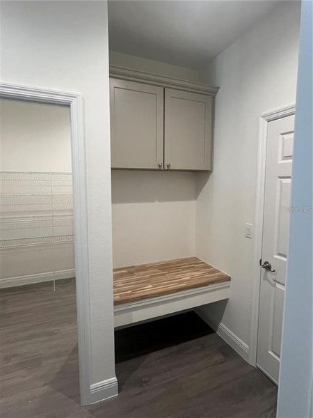 Furnished interior view inside a new home in , Dunnellon (Image 6).