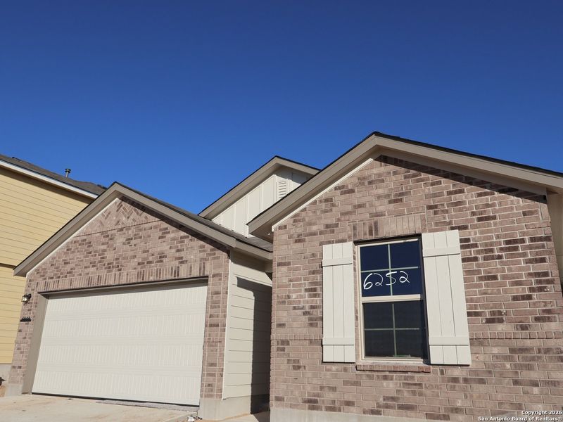 Image 19 of a home in Mesquite Ridge.