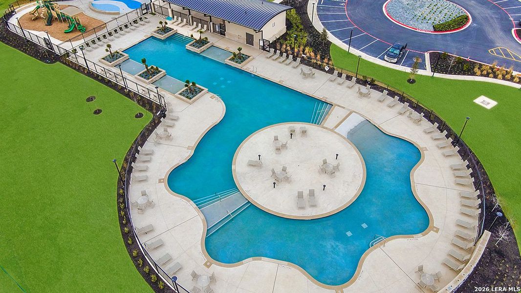 Community amenities in Langdon, San Antonio (Image 40).