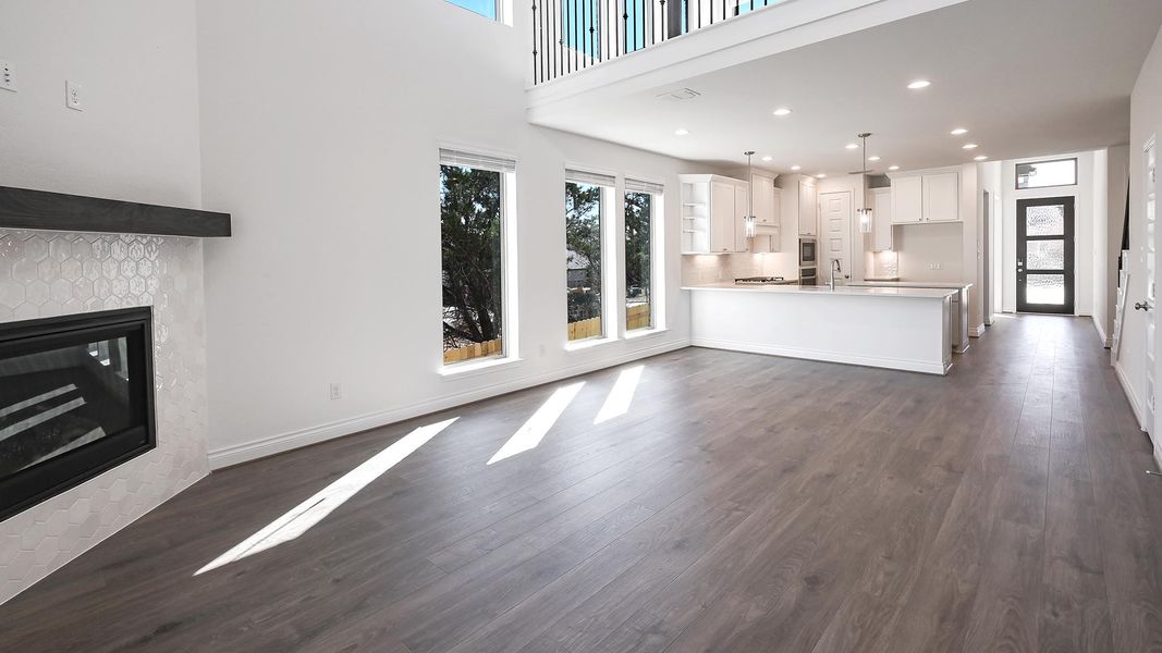 Spacious, unfurnished interior of a new home in La Cima, San Marcos (Image 16).