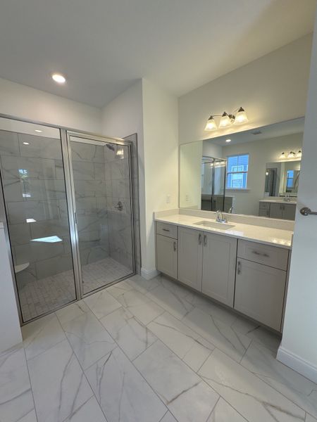 Image 19 of a home in Windsor.