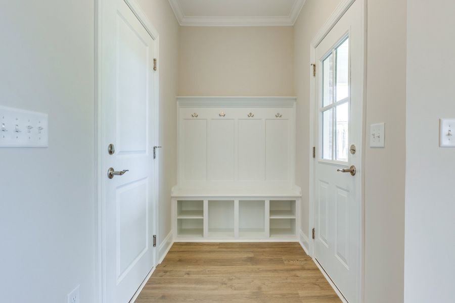 Spacious, unfurnished interior of a new home in Rutherford, Columbia (Image 42). Spacious, unfurnished interior of a new home in Rutherford, Columbia (Image 42).