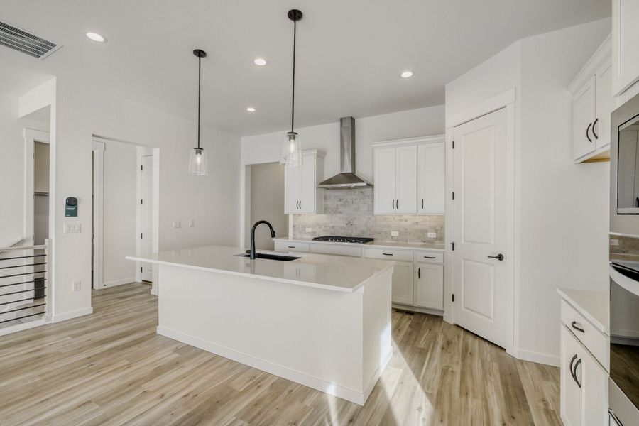 8327 David - Kitchen