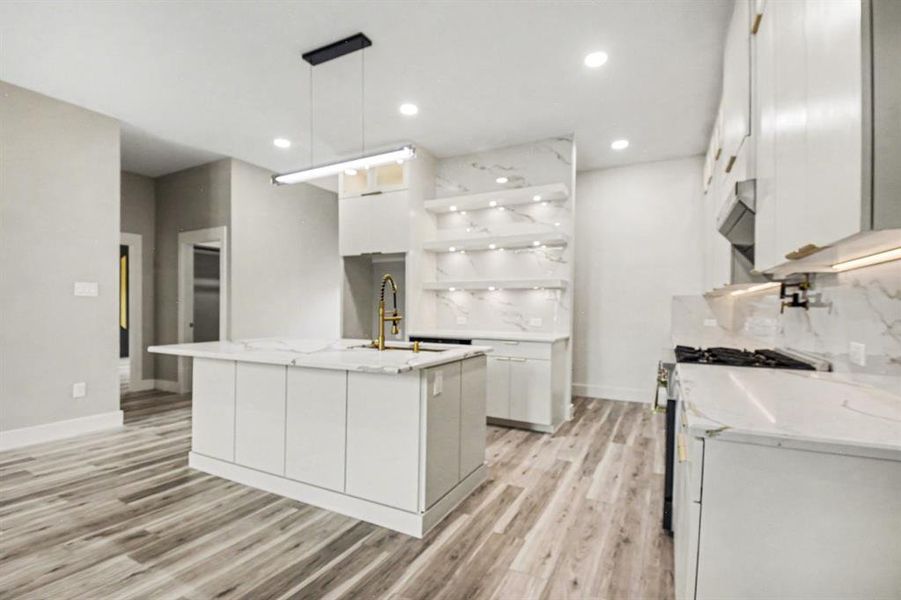 Furnished interior view inside a new home in , Dallas (Image 3). Furnished interior view inside a new home in , Dallas (Image 3).