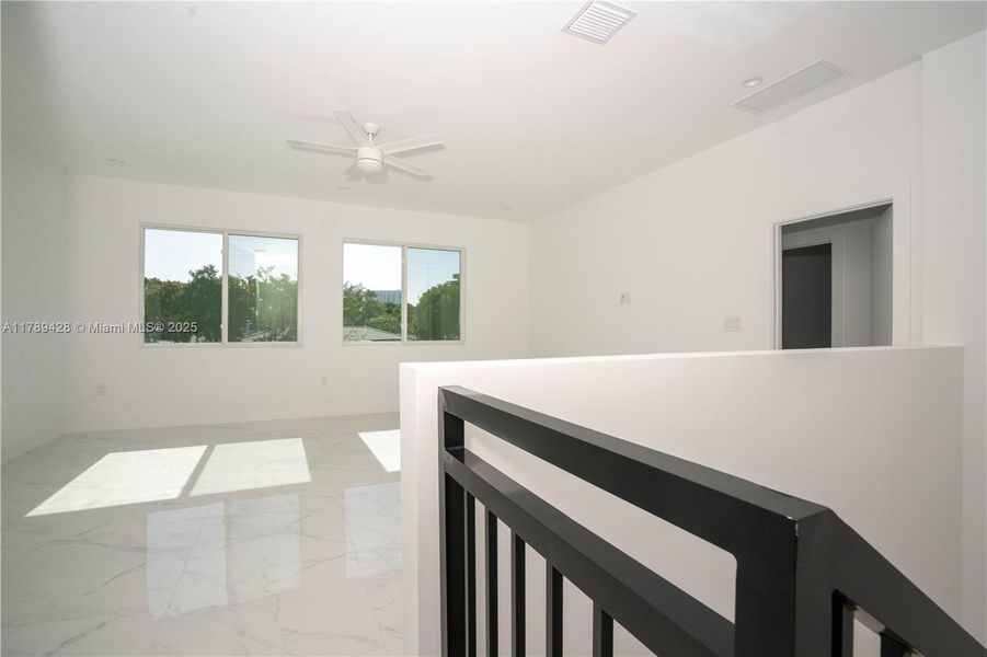 Image 20 of a home in . Image 20 of a home in .