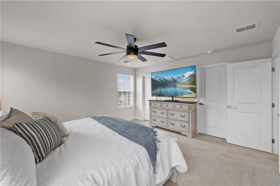 Furnished interior view inside a new home in , Calhoun (Image 42).