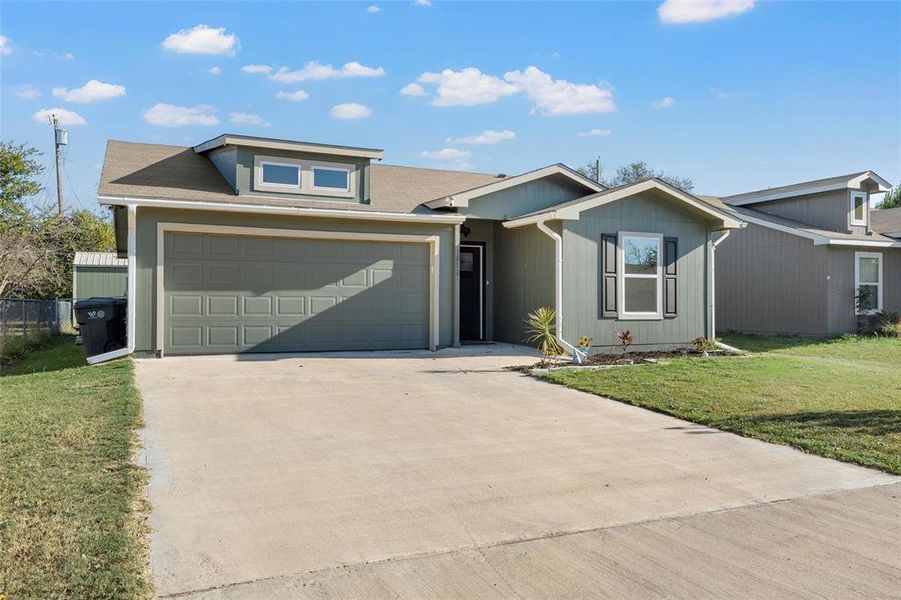 Good space between neighbors Good space between neighbors