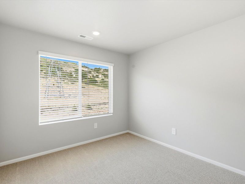Spacious, unfurnished interior of a new home in Three Hills, Morrison (Image 12).