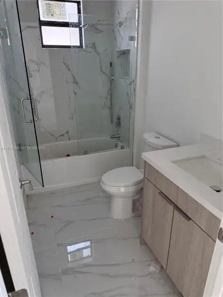 Image 7 of a home in .