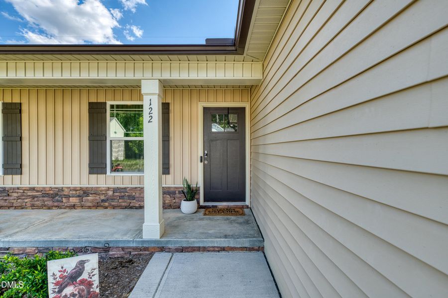 3 -122 wilderness trl, exterior