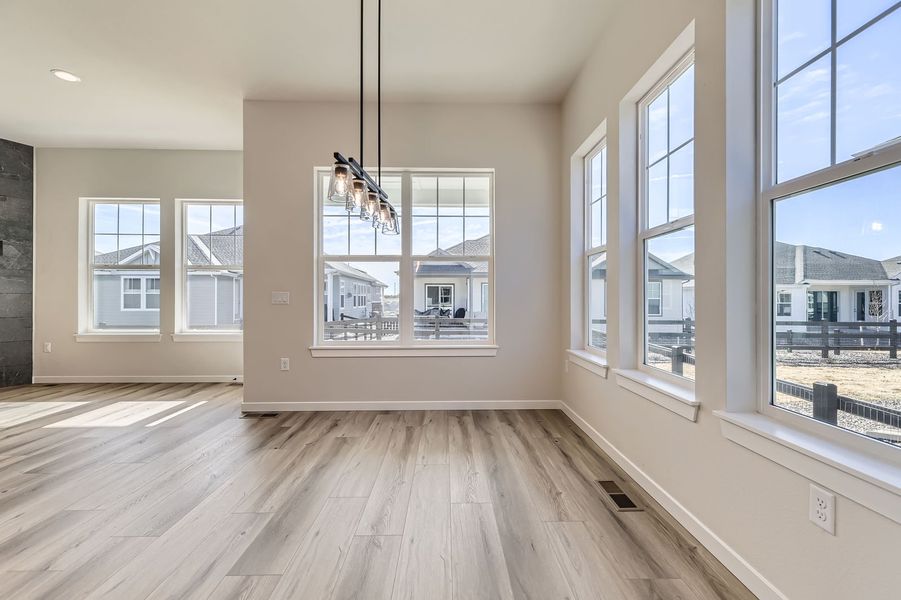 Plan C454 Dining Room Representative Photo