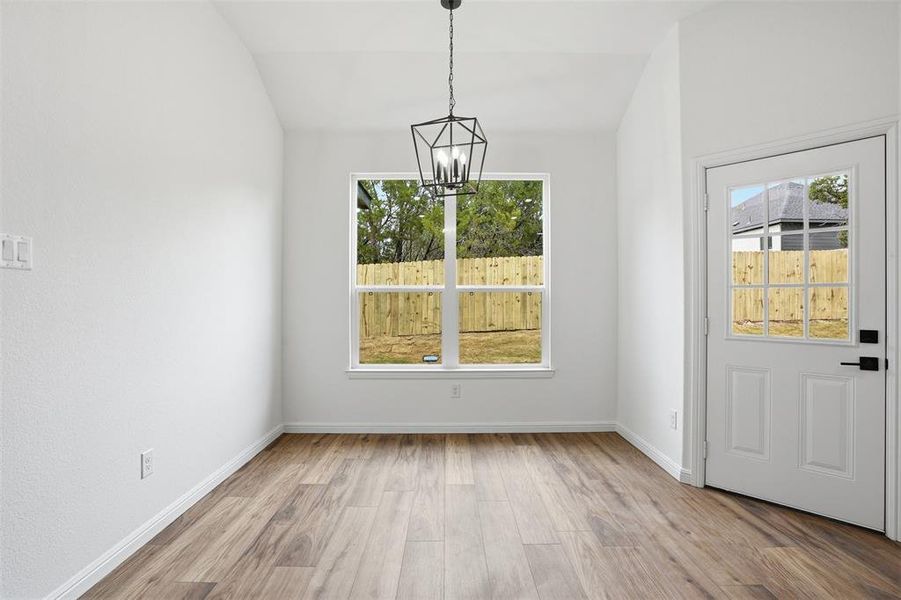 Spacious, unfurnished interior of a new home in , Granbury (Image 15).