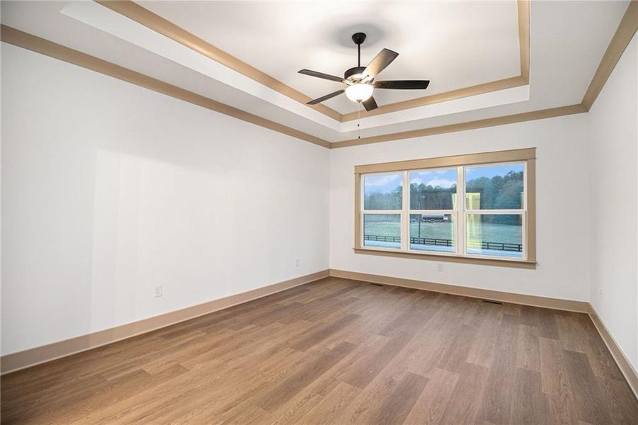 Spacious, unfurnished interior of a new home in , Taylorsville (Image 27).
