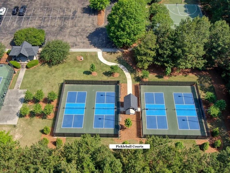 Community amenities in , Canton (Image 60). Community amenities in , Canton (Image 60).