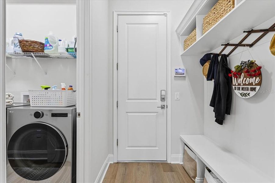 Furnished interior view inside a new home in Oakmont, Gainesville (Image 38). Furnished interior view inside a new home in Oakmont, Gainesville (Image 38).