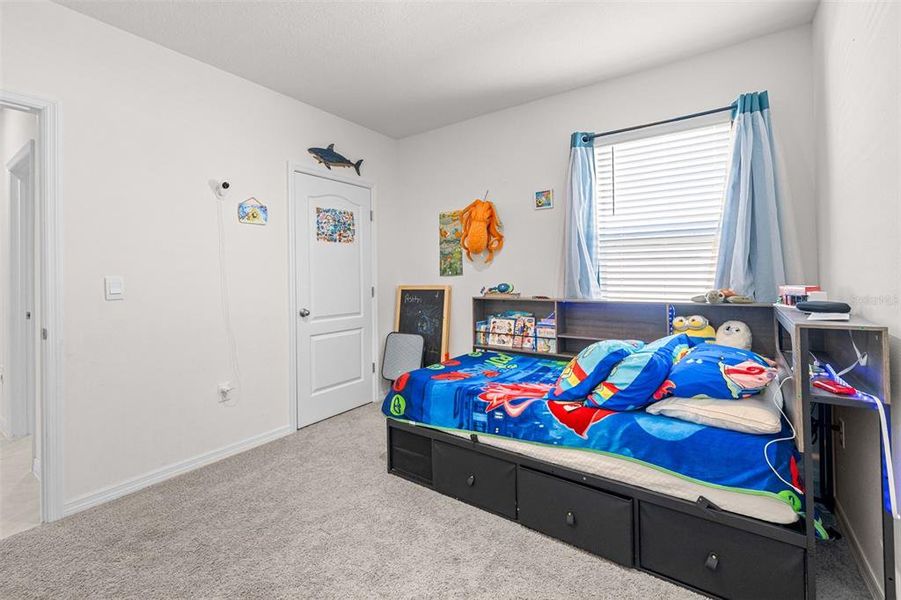 Furnished interior view inside a new home in , Bartow (Image 37).