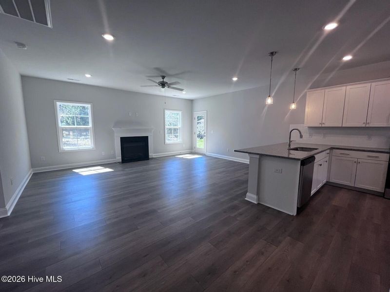 Spacious, unfurnished interior of a new home in Rutledge, Shallotte (Image 16).