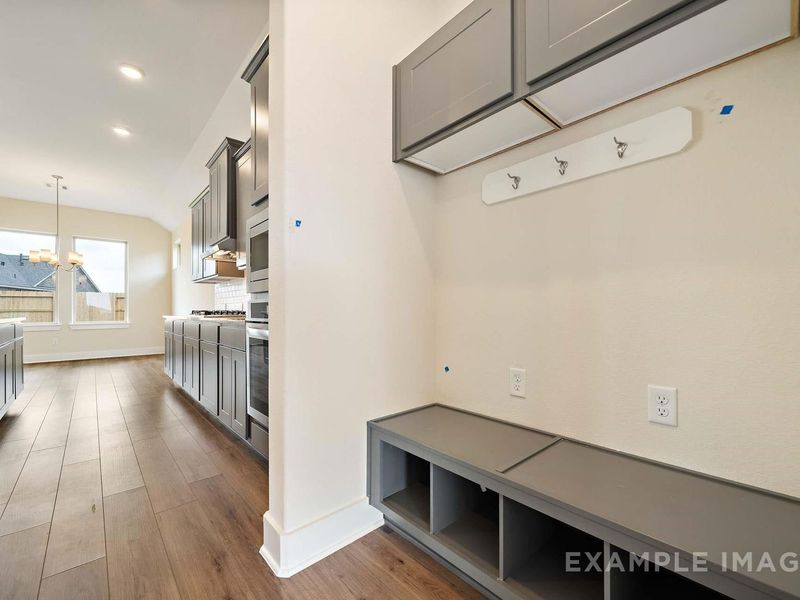 Furnished interior view inside a new home in Lago Mar, Texas City (Image 8).