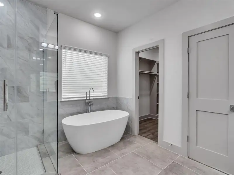 Furnished interior view inside a new home in , Houston (Image 9). Furnished interior view inside a new home in , Houston (Image 9).