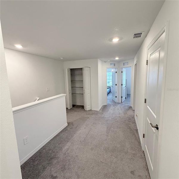 Spacious, unfurnished interior of a new home in , Zephyrhills (Image 24).