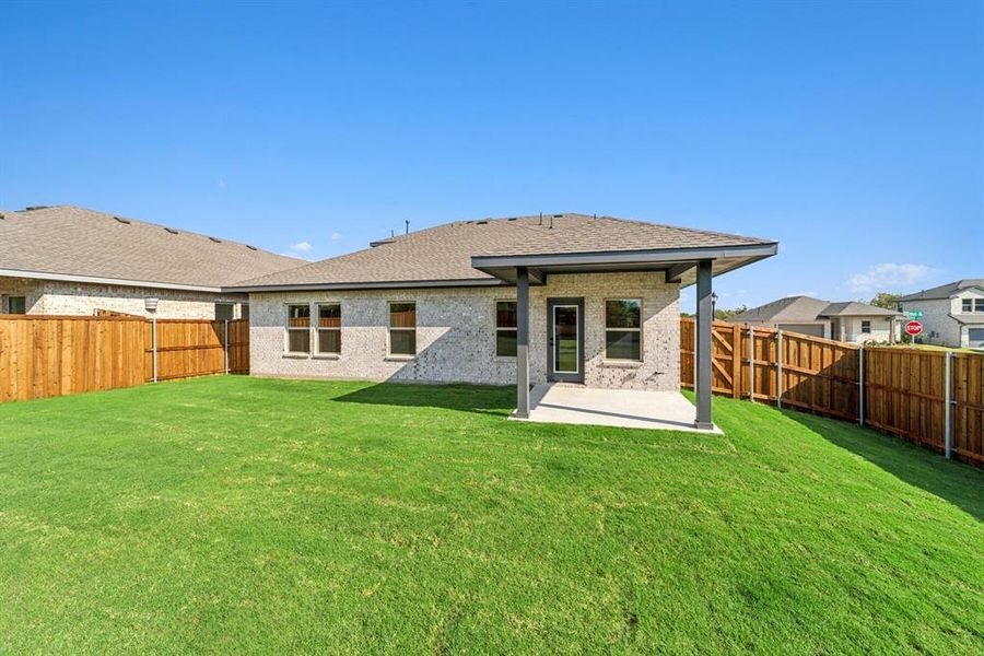 Front exterior of a new home in Aspire at Noble Ridge, Howe, TX, highlighting curb appeal (Image 2). Front exterior of a new home in Aspire at Noble Ridge, Howe, TX, highlighting curb appeal (Image 2).