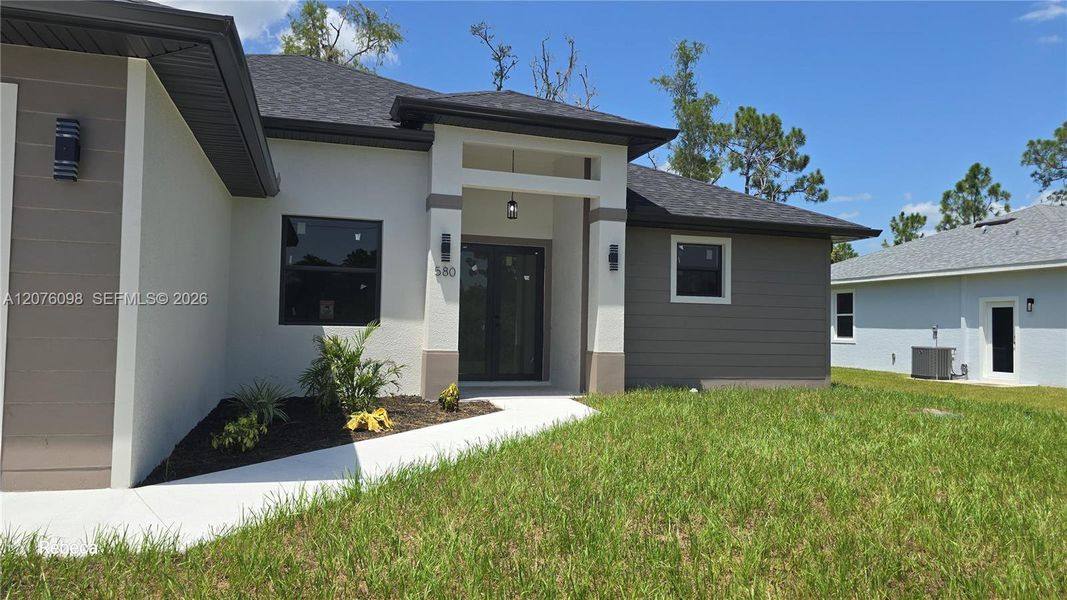 Exterior details and patio area of a home in , Lehigh Acres (Image 14).