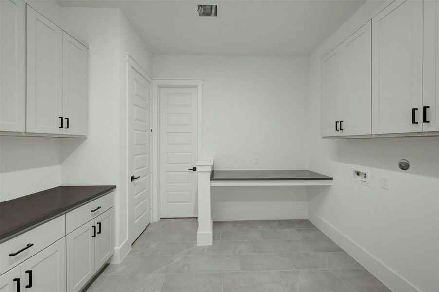 Furnished interior view inside a new home in Briarley, Montgomery (Image 11).