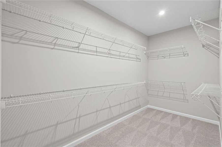 Spacious, unfurnished interior of a new home in The Reserve At Liberty Park, Braselton (Image 32).