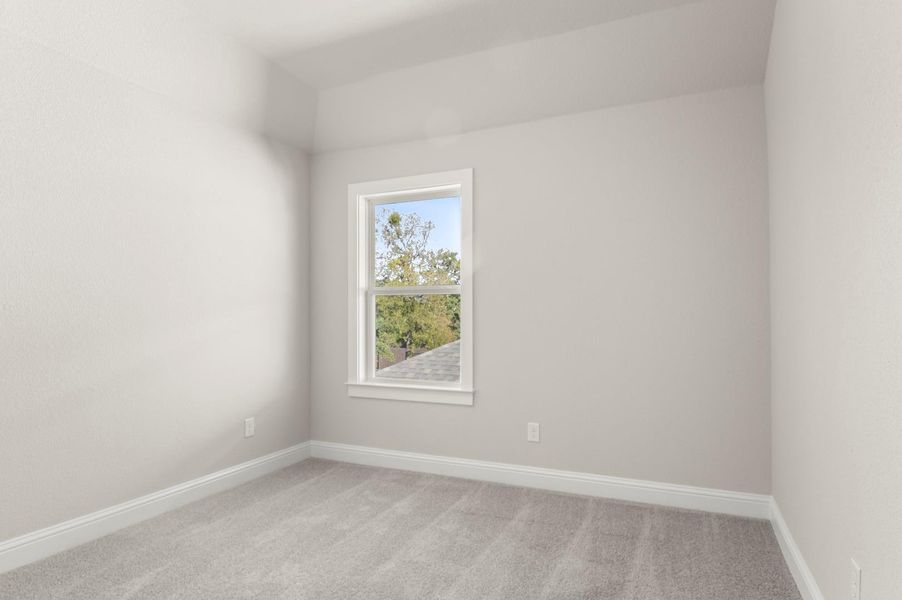 Spacious, unfurnished interior of a new home in Clear Creek, Round Rock (Image 26).