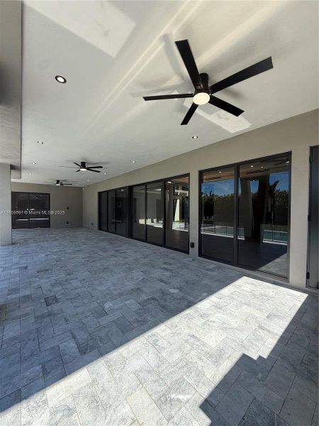 Image 85 of a home in .