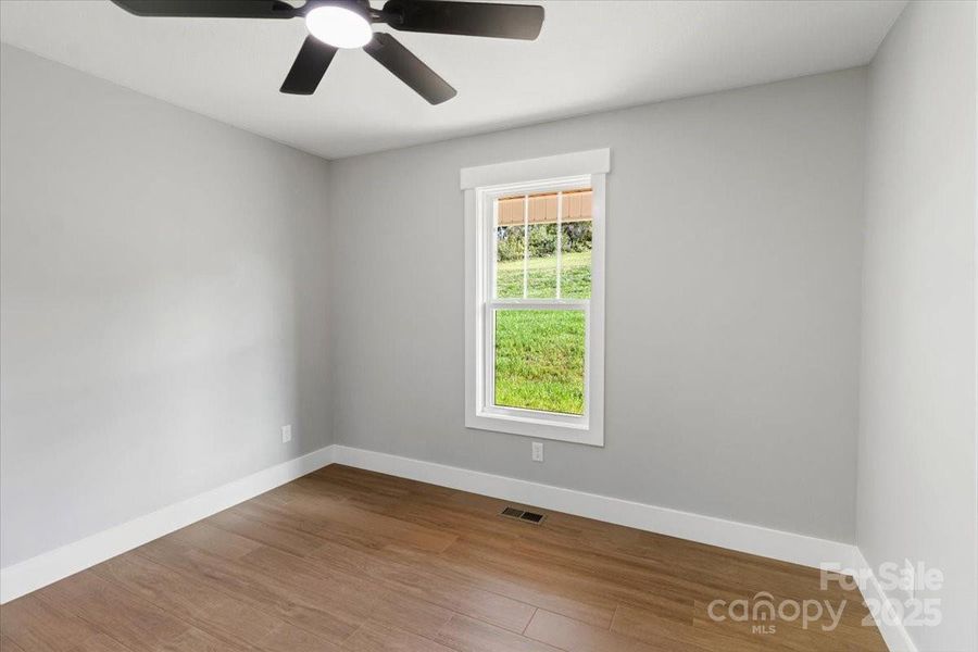 Spacious, unfurnished interior of a new home in , Marshall (Image 31).