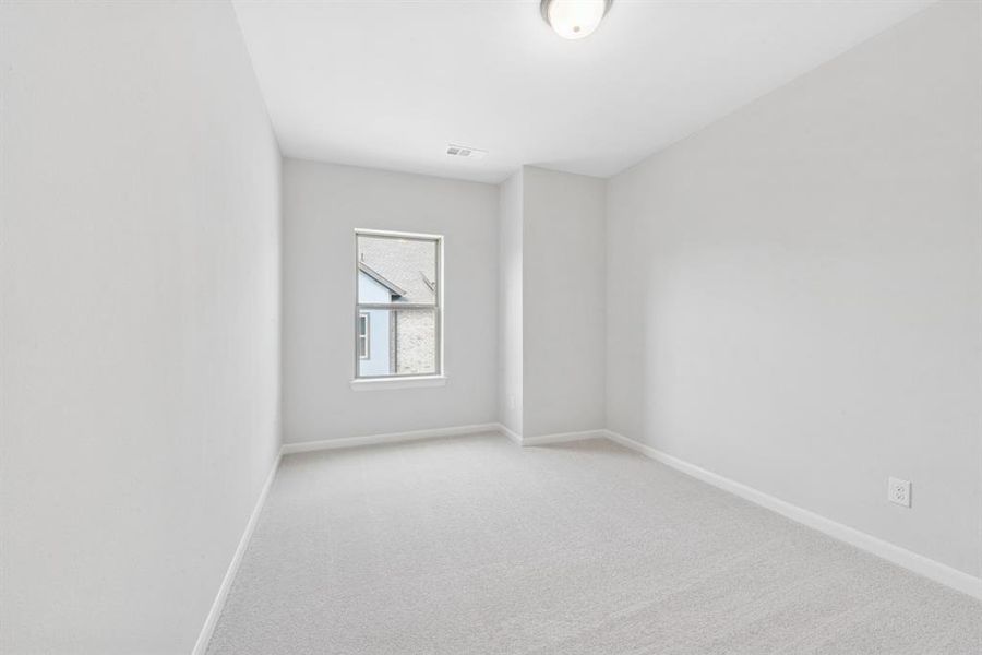 Spacious, unfurnished interior of a new home in Hillside at Las Colinas, Irving (Image 20). Spacious, unfurnished interior of a new home in Hillside at Las Colinas, Irving (Image 20).