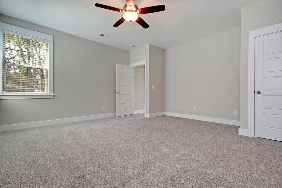 Spacious, unfurnished interior of a new home in Creek Pointe, Moncks Corner (Image 9). Spacious, unfurnished interior of a new home in Creek Pointe, Moncks Corner (Image 9).