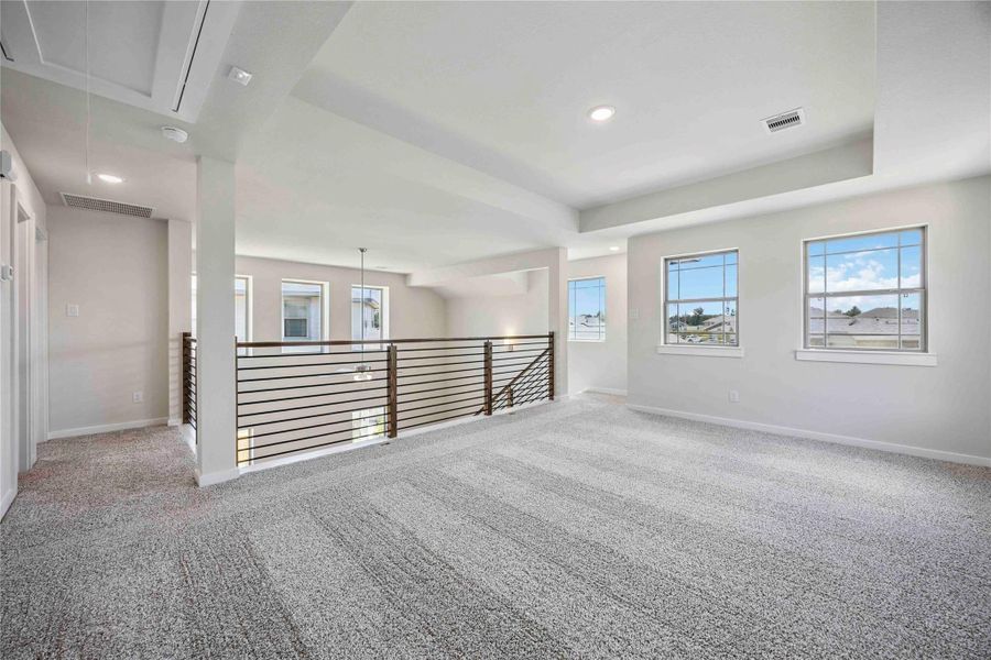 Image 19 of a home in Meadow Park.